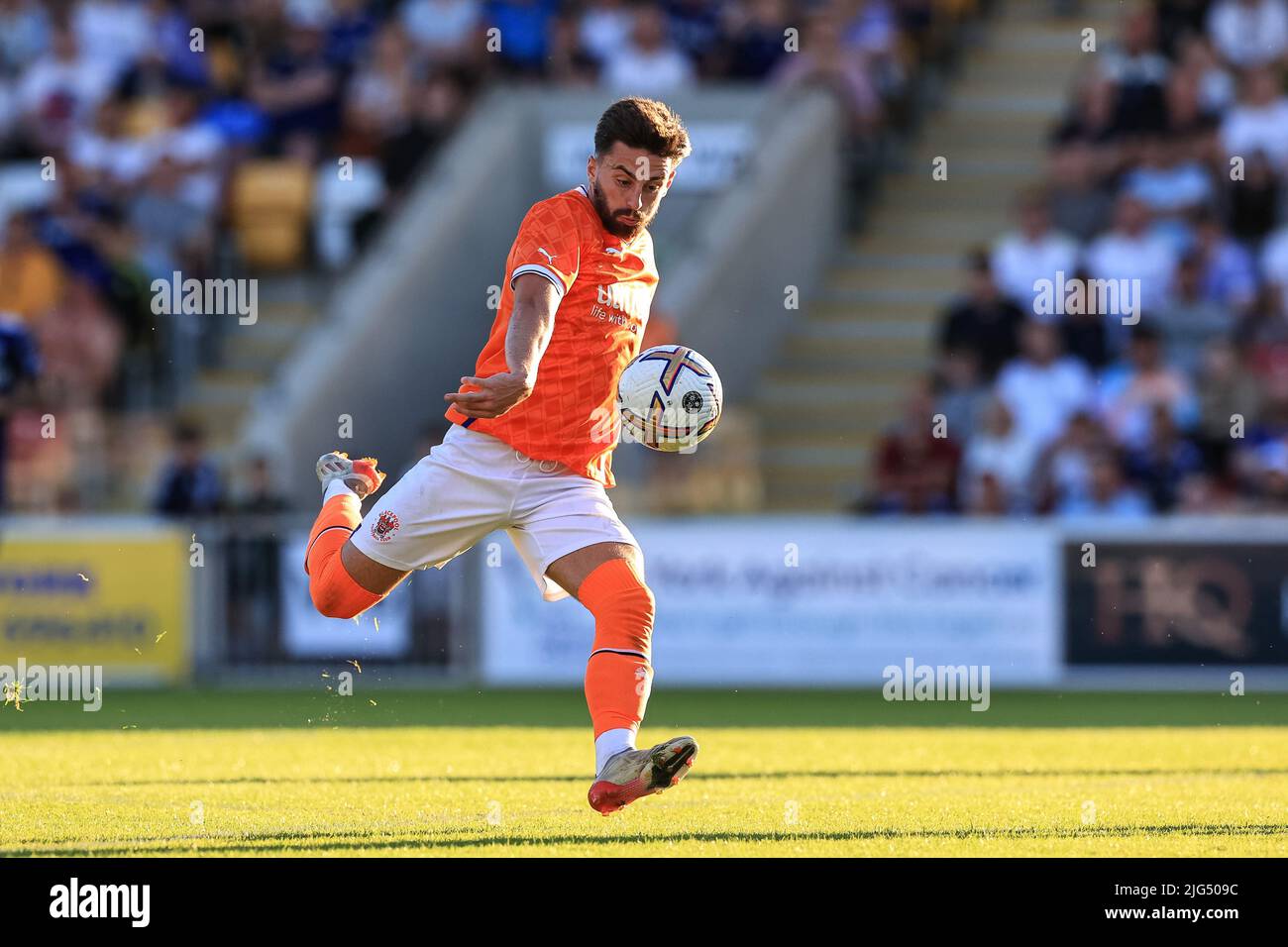 Owen Dale 7 of Blackpool shoots at goal Stock Photo Alamy