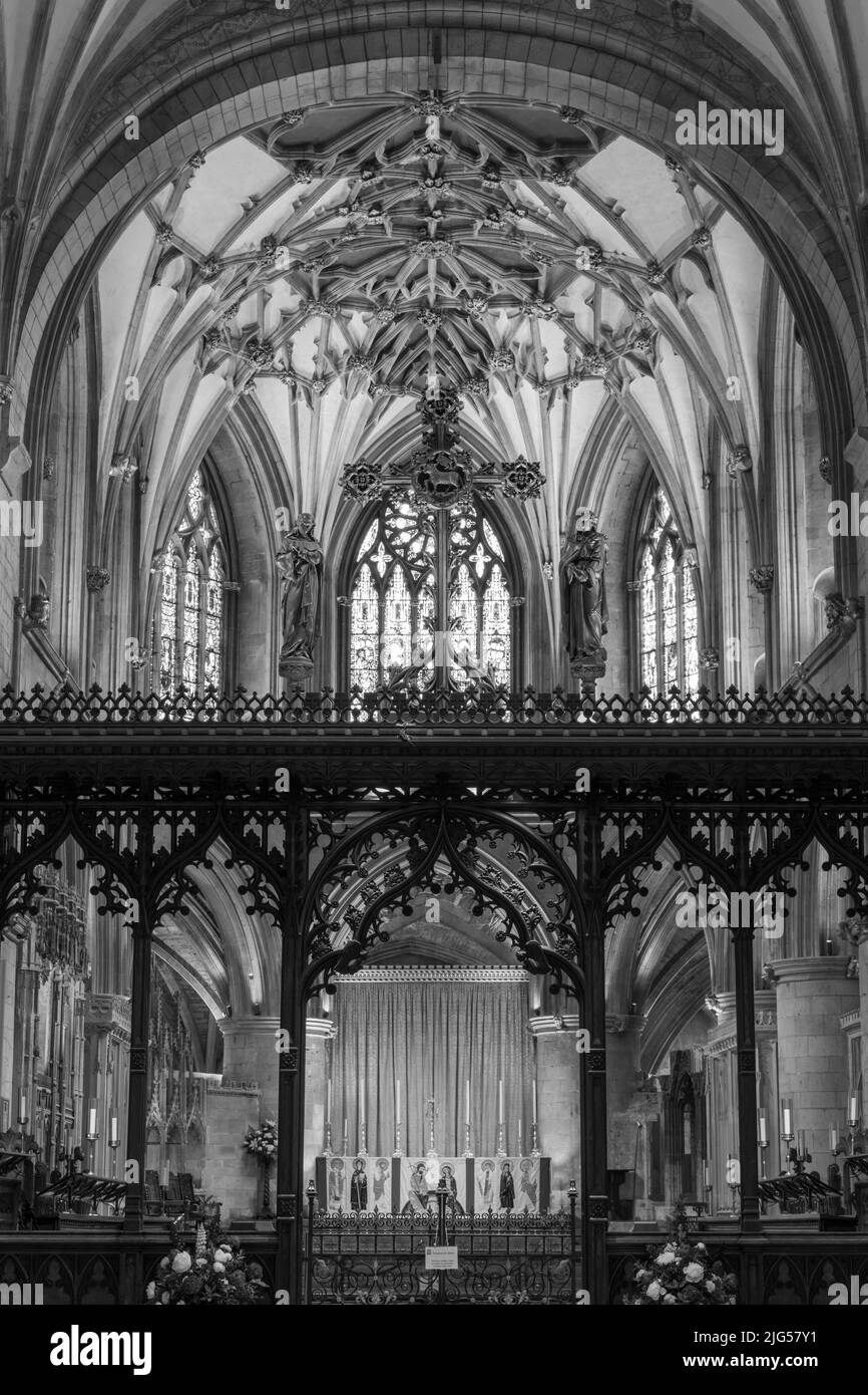 Tewkesbury.Gloucestershire.United Kingdom.June 2nd 2022.View of the inside of Tewkesbury Abbey in Gloucestershire Stock Photo