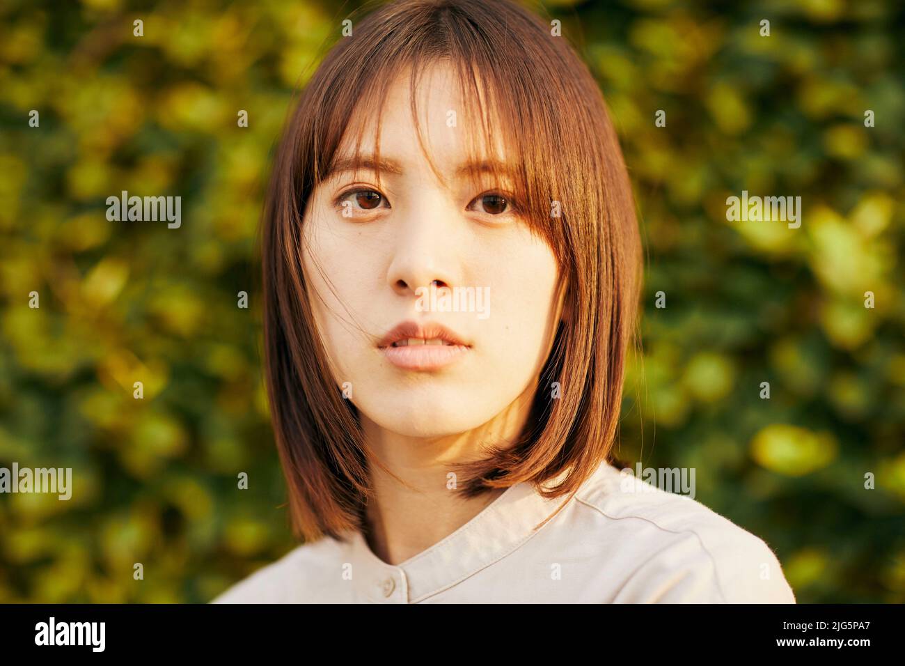 Japanese woman portrait Stock Photo - Alamy