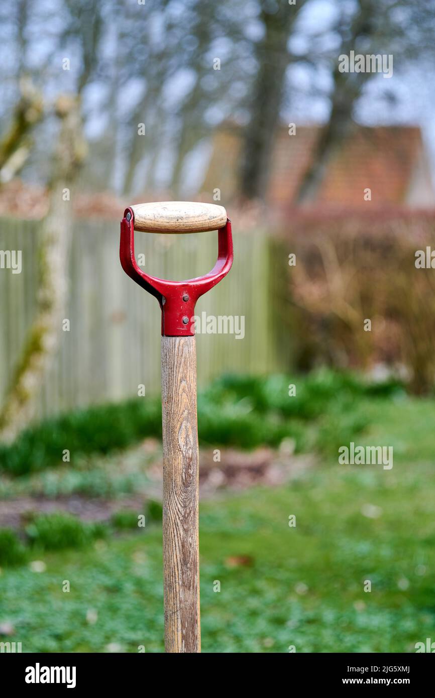Retro shovel hi-res stock photography and images - Alamy