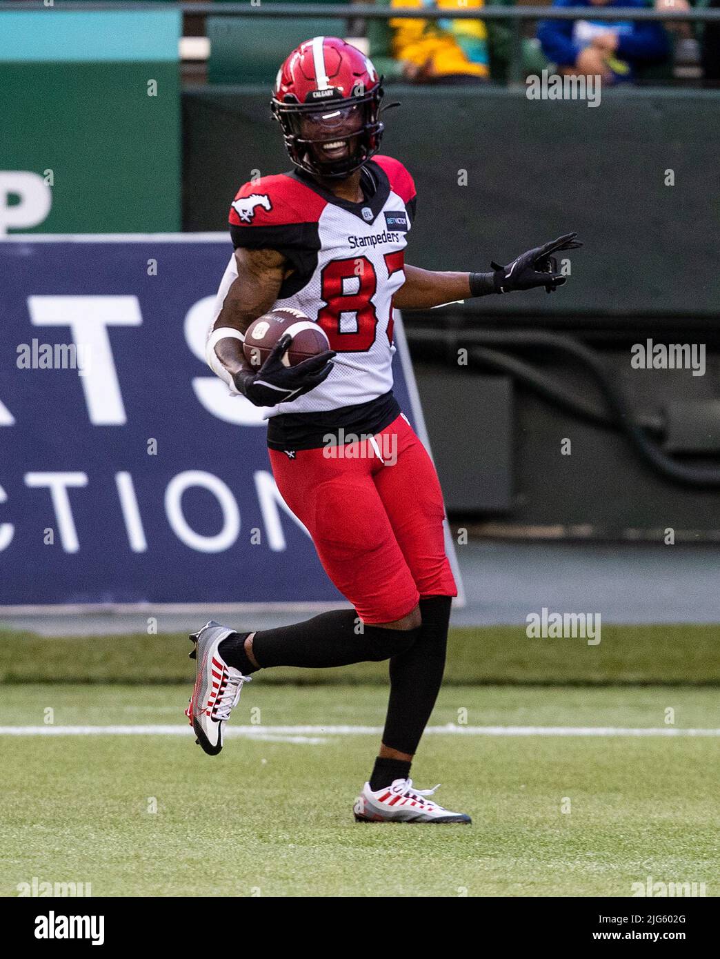 Cfl scores deals