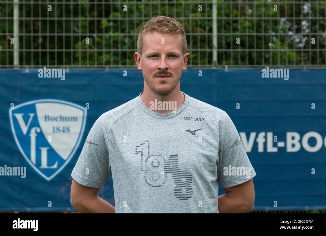 football, Bundesliga, 2022/2023, VfL Bochum, Media Day, rehab coach and prevention trainer and physiotherapist Benedikt Oppenhaeuser Stock Photo