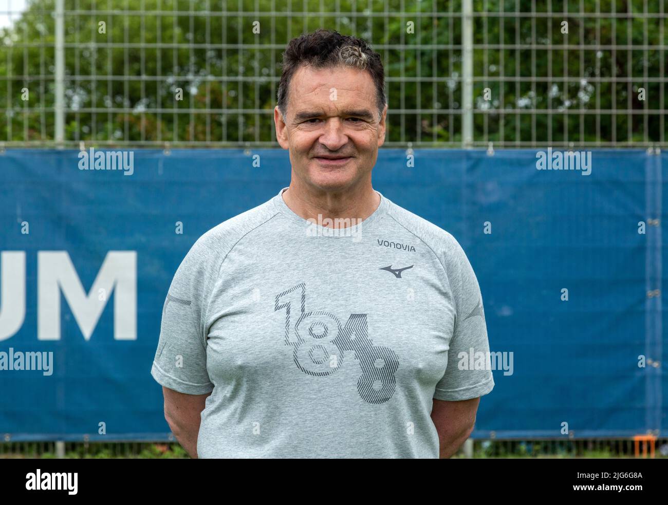 football, Bundesliga, 2022/2023, VfL Bochum, Media Day, press photo shooting, chief medical unit Prof. Dr. Karl Heinz Bauer, club doctor Stock Photo