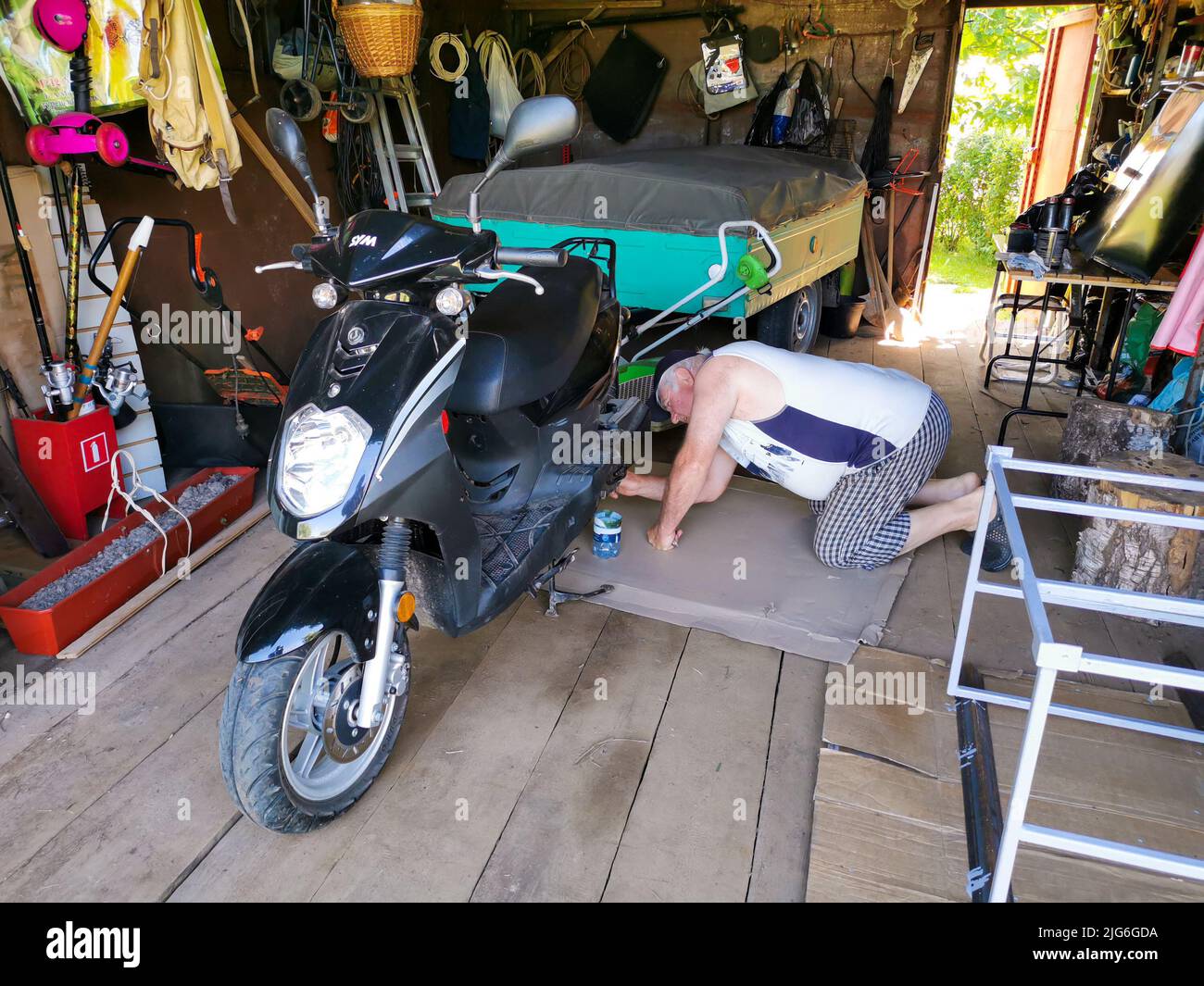 Scooty servicing at home hot sale