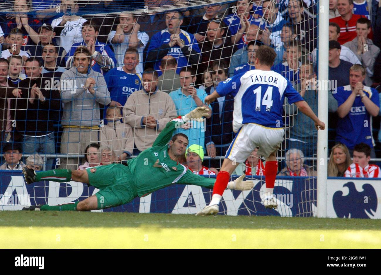 Portsmouth v Sunderland Matty Taylor scores from the penalty spot. Pic ...