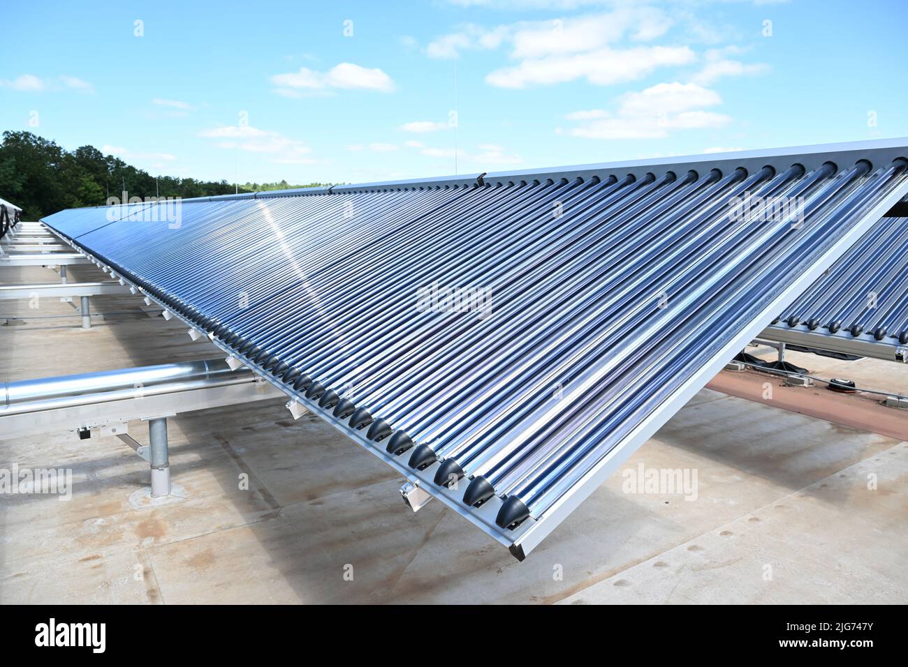 Solar thermal system hi-res stock photography and images - Alamy
