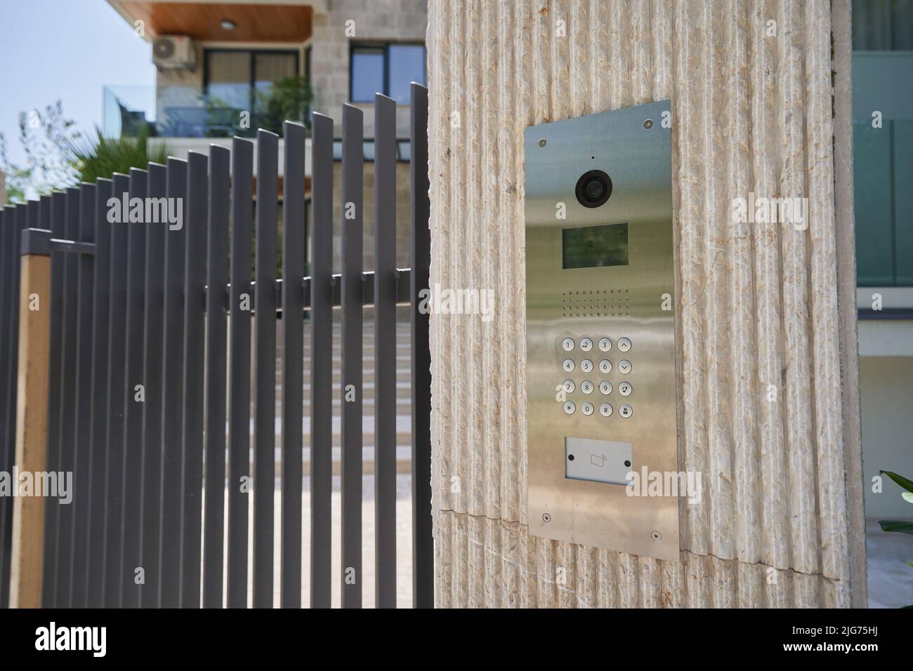 House intercom system with video surveillance for apartments building ...