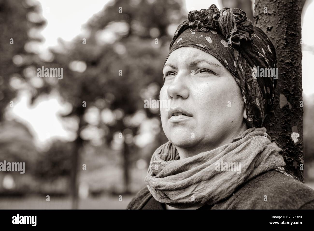 Shoot black and white hi-res stock photography and images - Alamy
