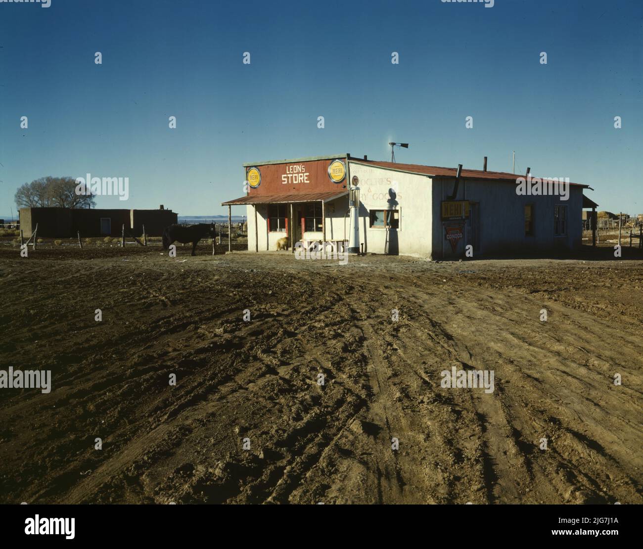 Leons store hires stock photography and images Alamy