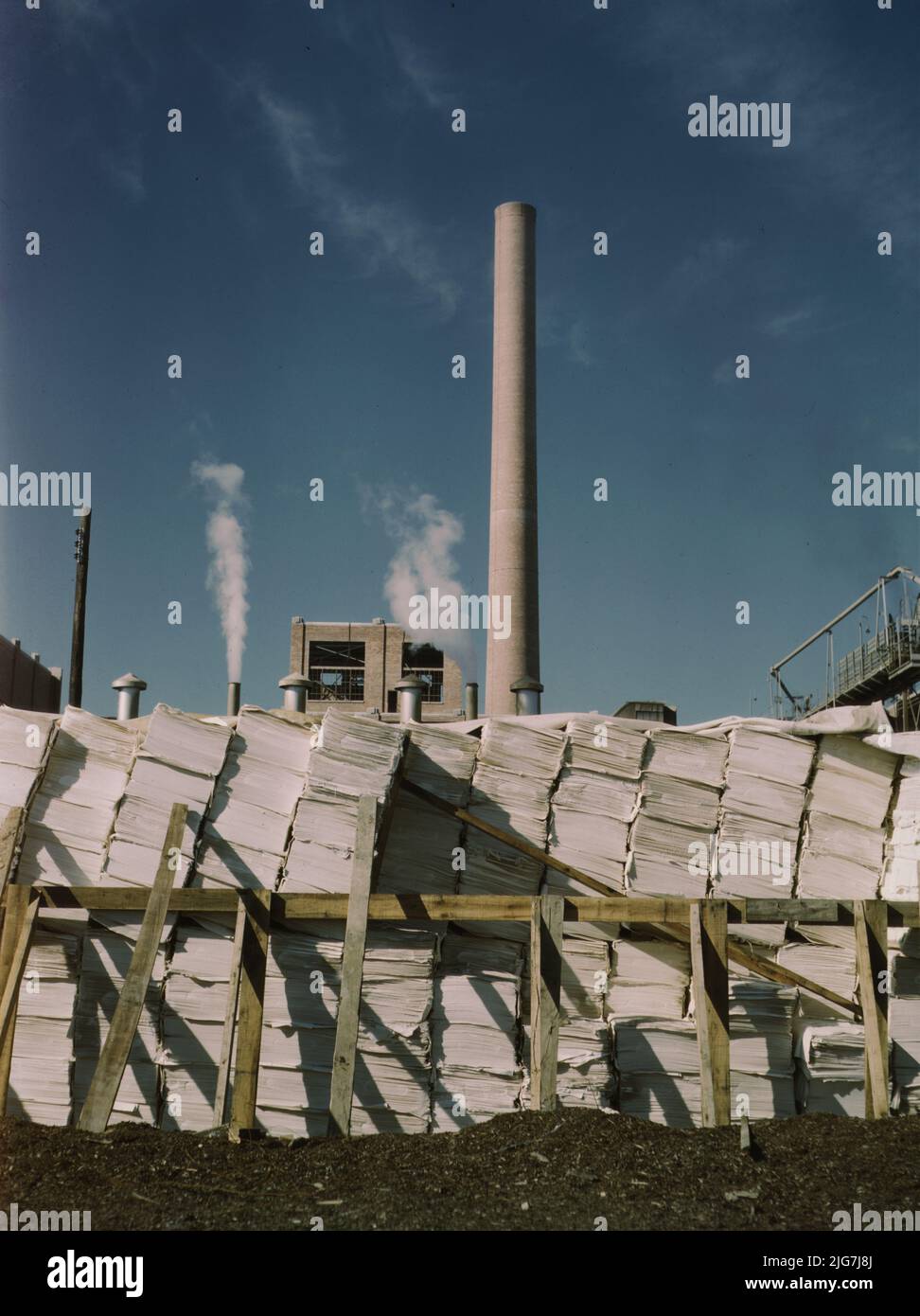 Southland Paper mill, Kraft (chemical) pulp used in making newsprint