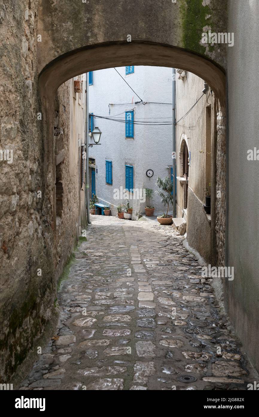 Narrow alley and passageway in the old town, City of Krk, Island of Krk, Kvarner Bay, County of Primorje-Gorski kotar, Croatia, Europe Stock Photo