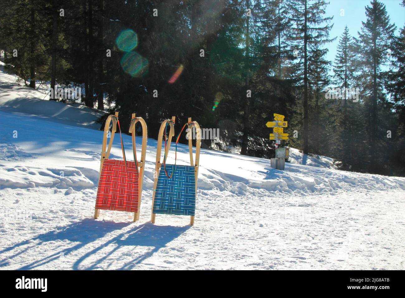 Wood sledges hires stock photography and images Alamy