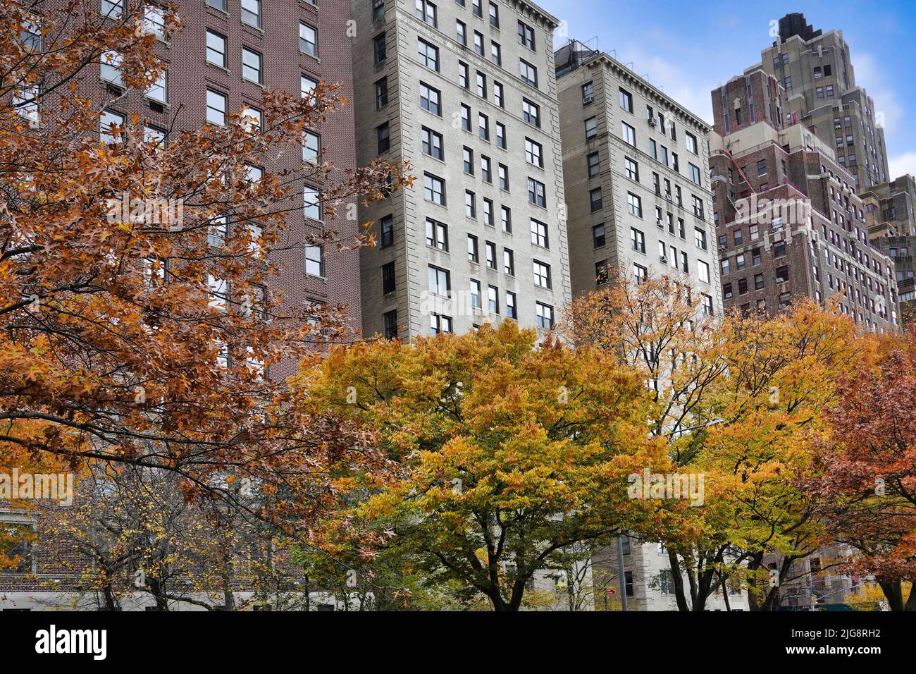 Older apartment buildings on Riverside Drive in the upper west side of Manhattan Stock Photo