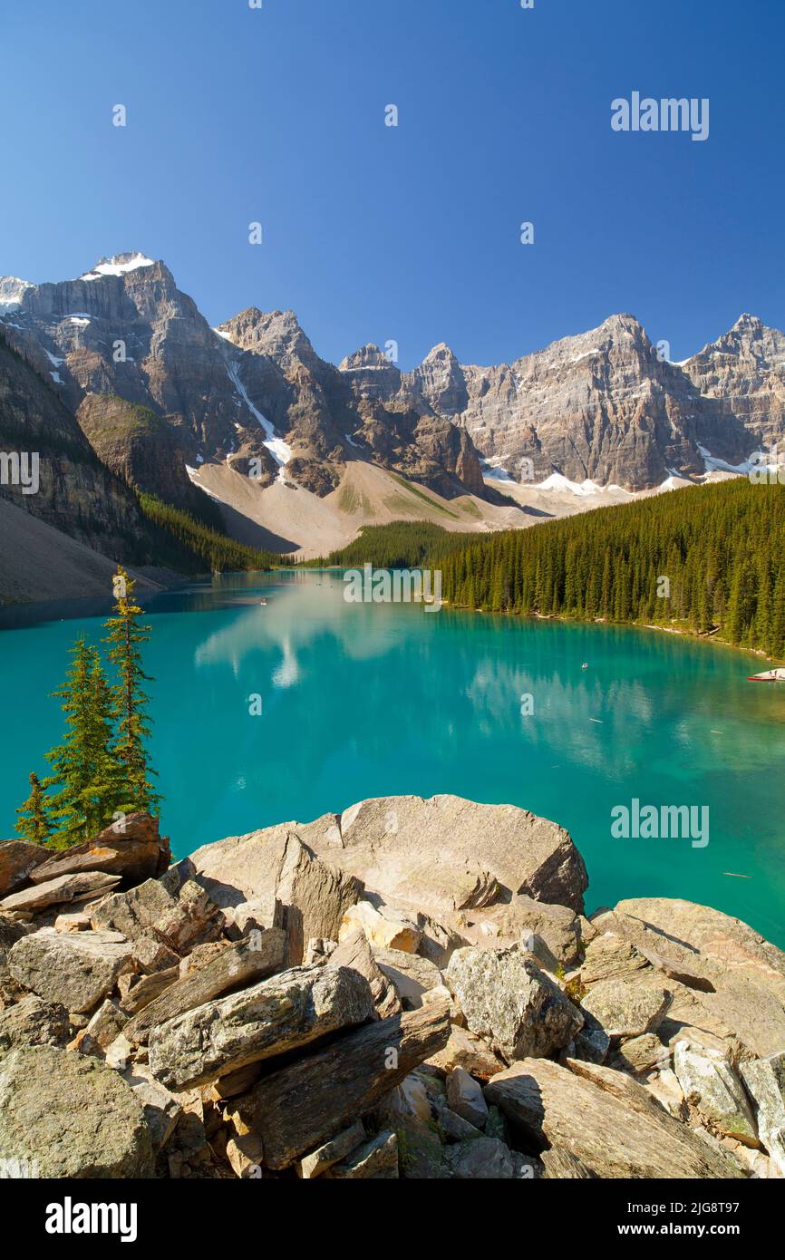 Moraine Lake, Banff National Park, Alberta, Canada Stock Photo