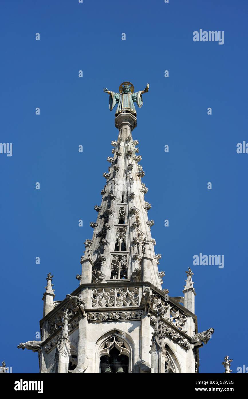 Germany, Bavaria, Munich, Marienplatz, New City Hall, Münchner Kindl on top of city hall tower Stock Photo