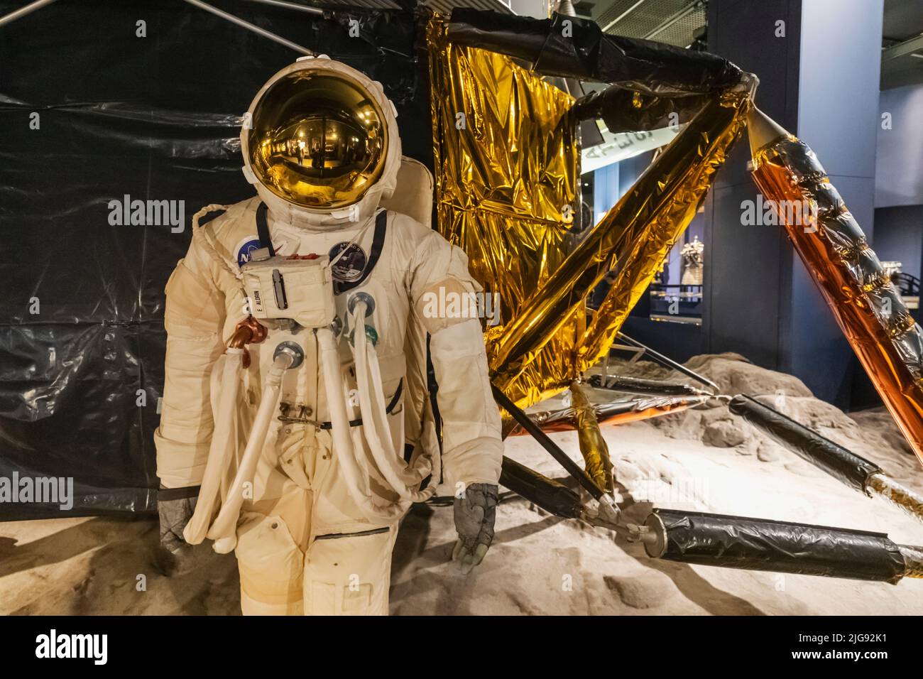 England, London, South Kensington, Science Museum, Exhibit of The Apollo Astronaut's Space Suit Stock Photo