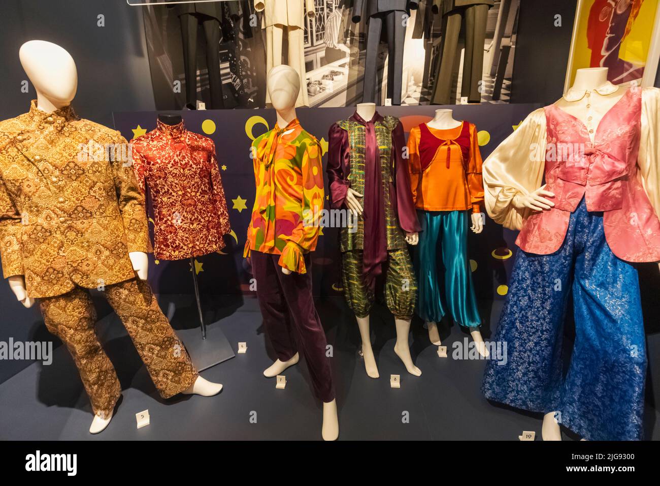 England, London, Southwark, Bermondsey, The Fashion and Textile Museum, Exhibit of 1960's and 1970's Womens Clothing Stock Photo