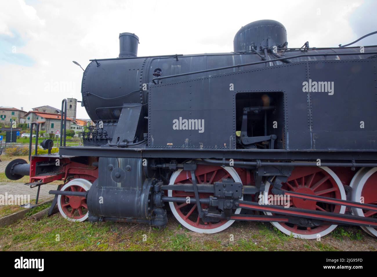 Piazza al Serchio is an Italian municipality in the province of Lucca in Tuscany, the monument locomotive 940.002 year of construction 1922 Stock Photo