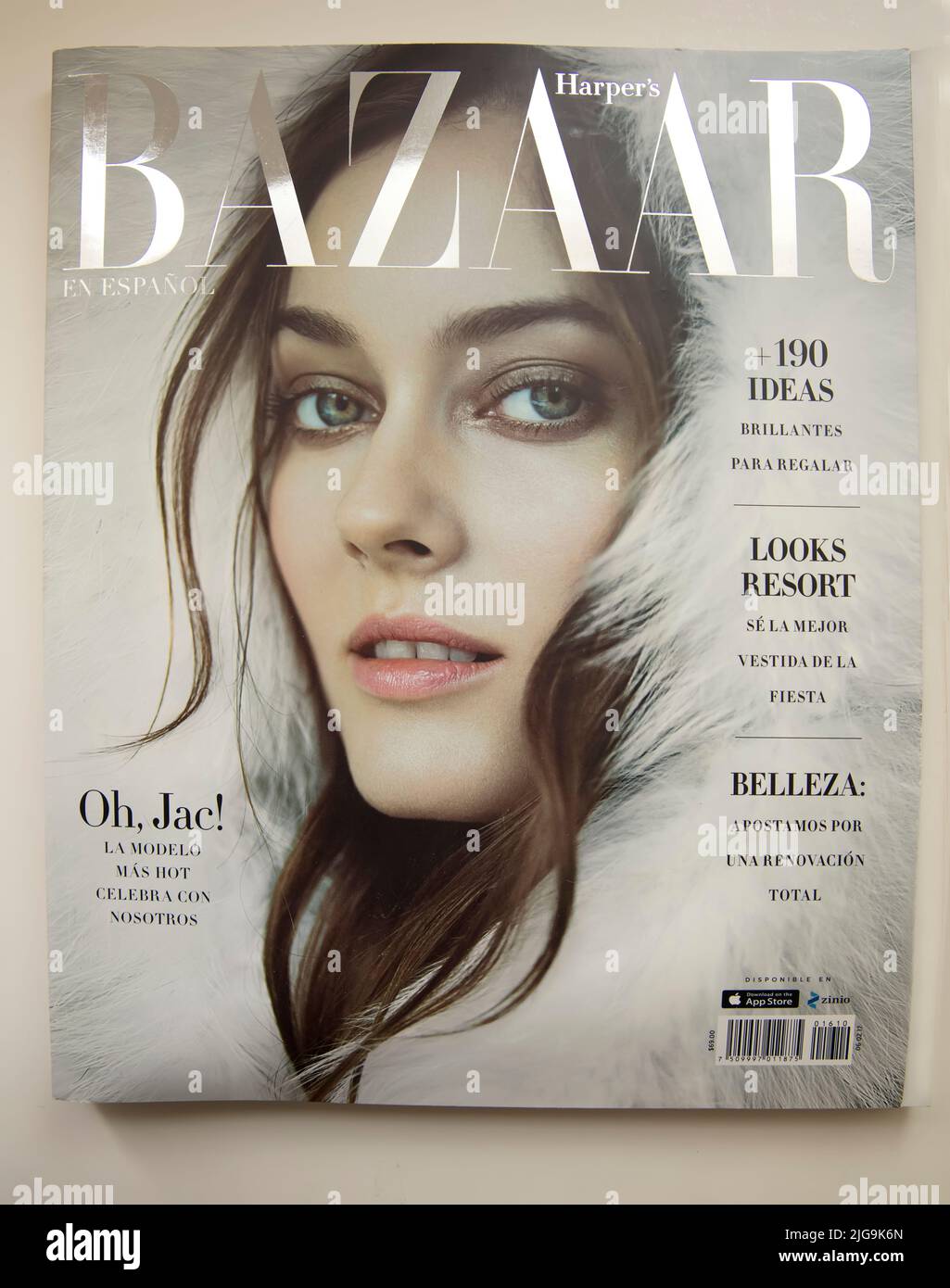 Woman's face on Spanish-language magazine cover Stock Photo