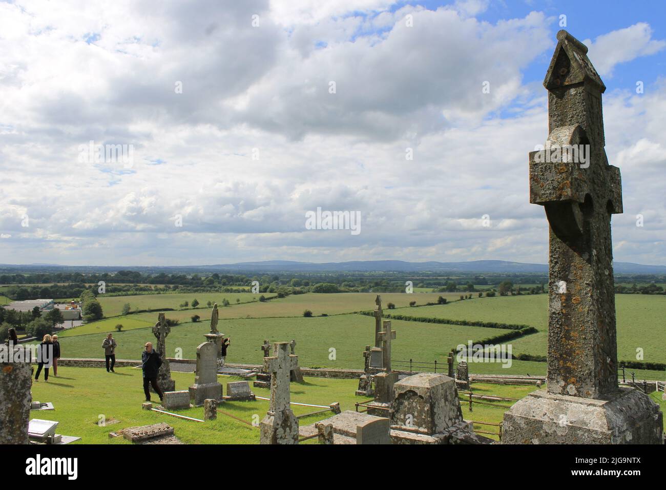 Rock of Cashel Cemetery, County Tipperary, Ireland Stock Photo - Alamy