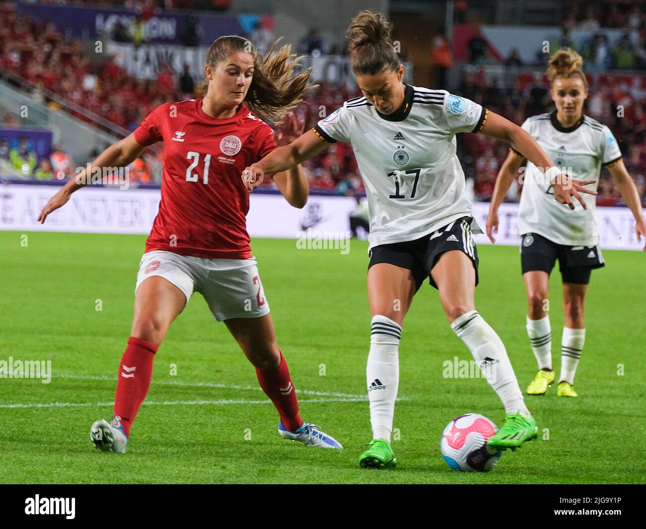 Brentford, London, UK. 7th July, 2022. Mille Gejl (21 Denmark) and Felicitas Rauch (17 Germany) battle for the ball during the UEFA Womens Euro 2022 football match between Germany and Denmark at Brentford Community Stadium in London, England. (Tatjana Herzberg/Soccerdonna/SPP) Credit: SPP Sport Press Photo. /Alamy Live News Stock Photo