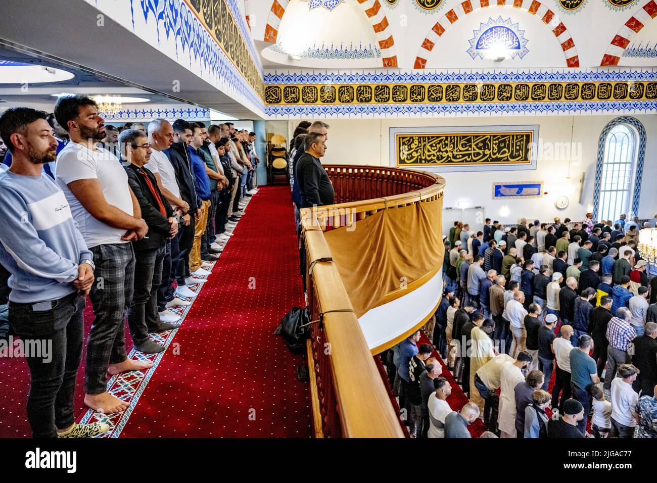 Rotterdam Islam 2022-07-09 06:28:06 ROTTERDAM - Muslims during morning prayers in the ...