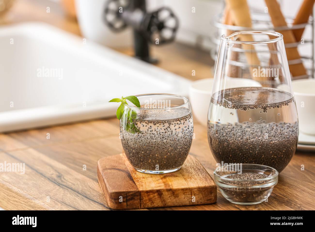 Water jug with bowl hires stock photography and images Alamy
