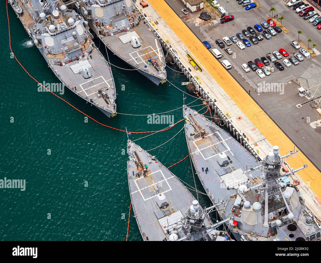 Pearl Harbor, United States. 07 July, 2022. Aerial view of U.S. Navy destroyers moored bow to bow during Rim of the Pacific 2022 at Joint Base Pearl Harbor-Hickham July 7, 2022 in Pearl Harbor, Hawaii. Twenty-six nations, 38 ships, four submarines, 170 aircraft and 25,000 personnel are participating in RIMPAC.  Credit: MCS Leon Vonguyen/Planetpix/Alamy Live News Stock Photo