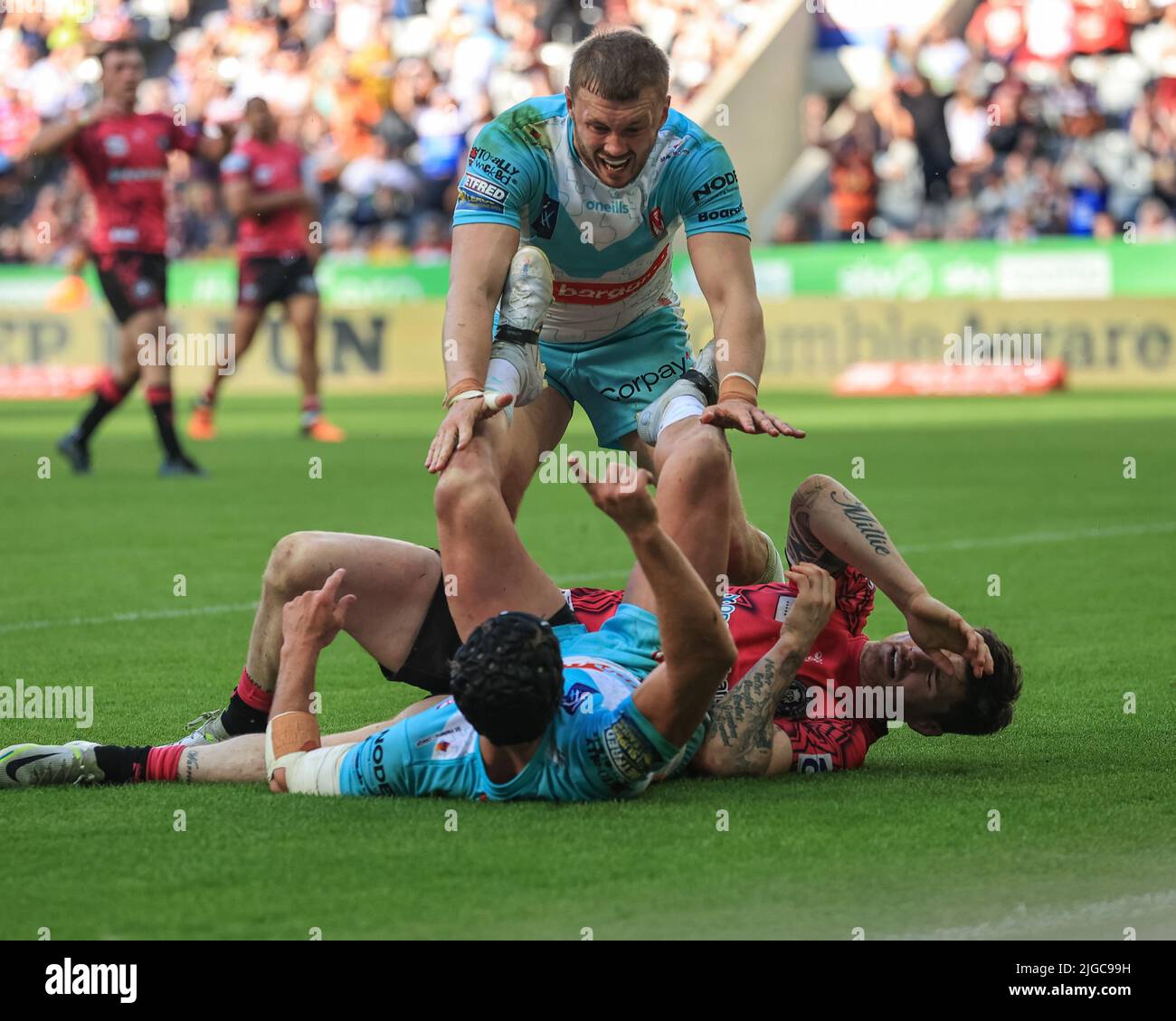 jonny-lomax-6-of-st-helens-celebrates-his-match-winning-try-stock