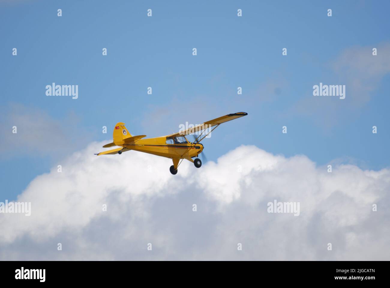 Tail dragger landing gear hi-res stock photography and images - Alamy