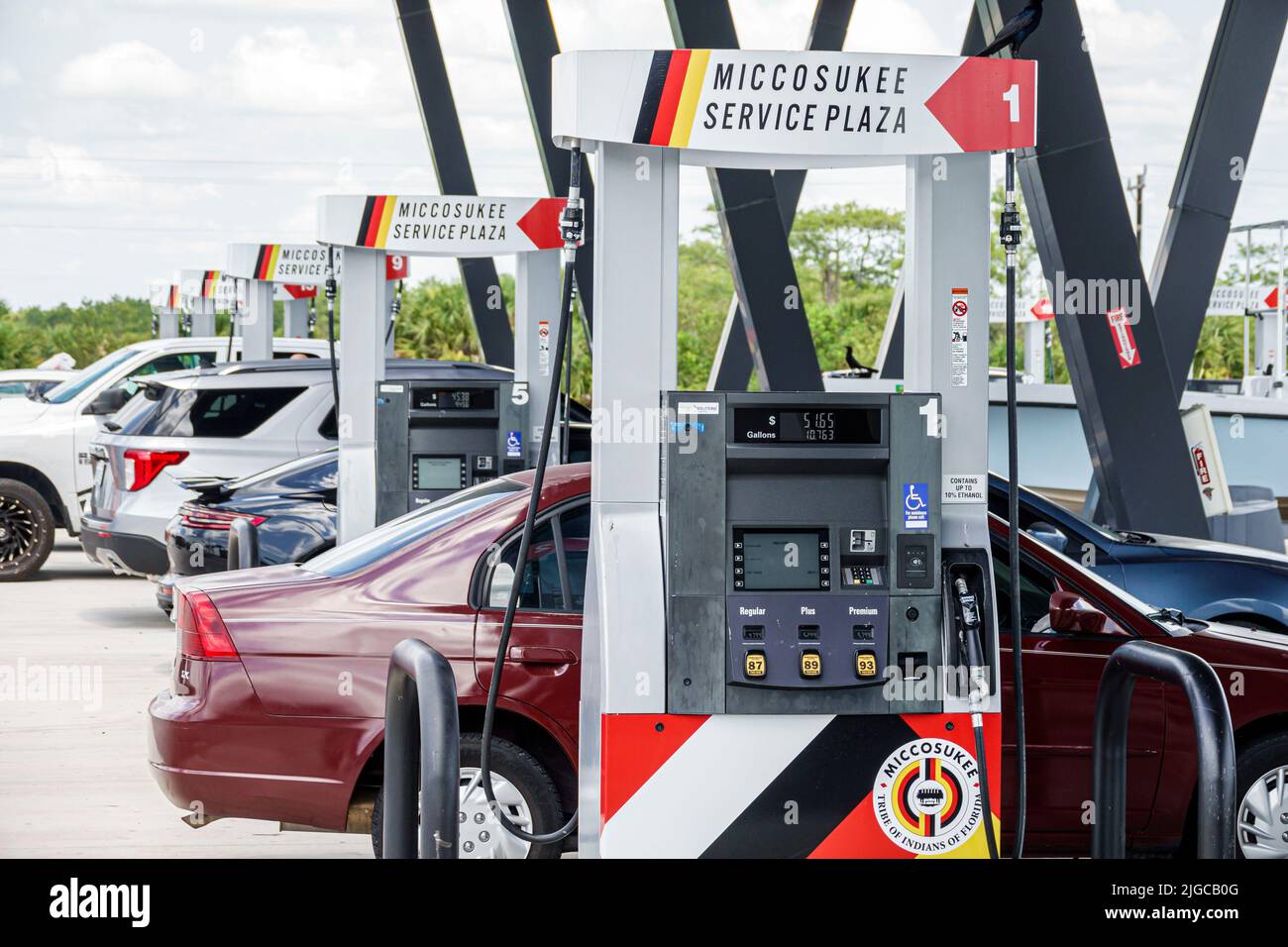 Miccosukee Indian Reservation Florida Everglades,Service Plaza gas petrol station convenience store,Native American owned business along I-75 intersta Stock Photo