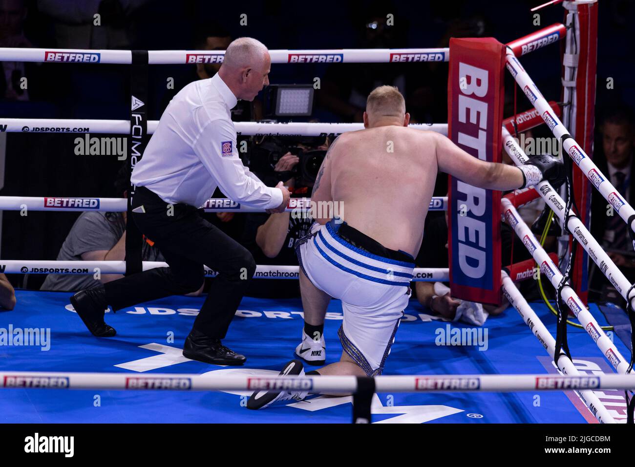 LONDON, UNITED KINGDOM. 09th Jul, 2022. Fabio Wardley vs Kingsley Ibeh - heavyweight Contest during under fight card of Chisora vs Fulev at The O2 Arena on Saturday, July 09, 2022 in LONDON UNITED KINGDOM. Credit: Taka G Wu/Alamy Live News Stock Photo