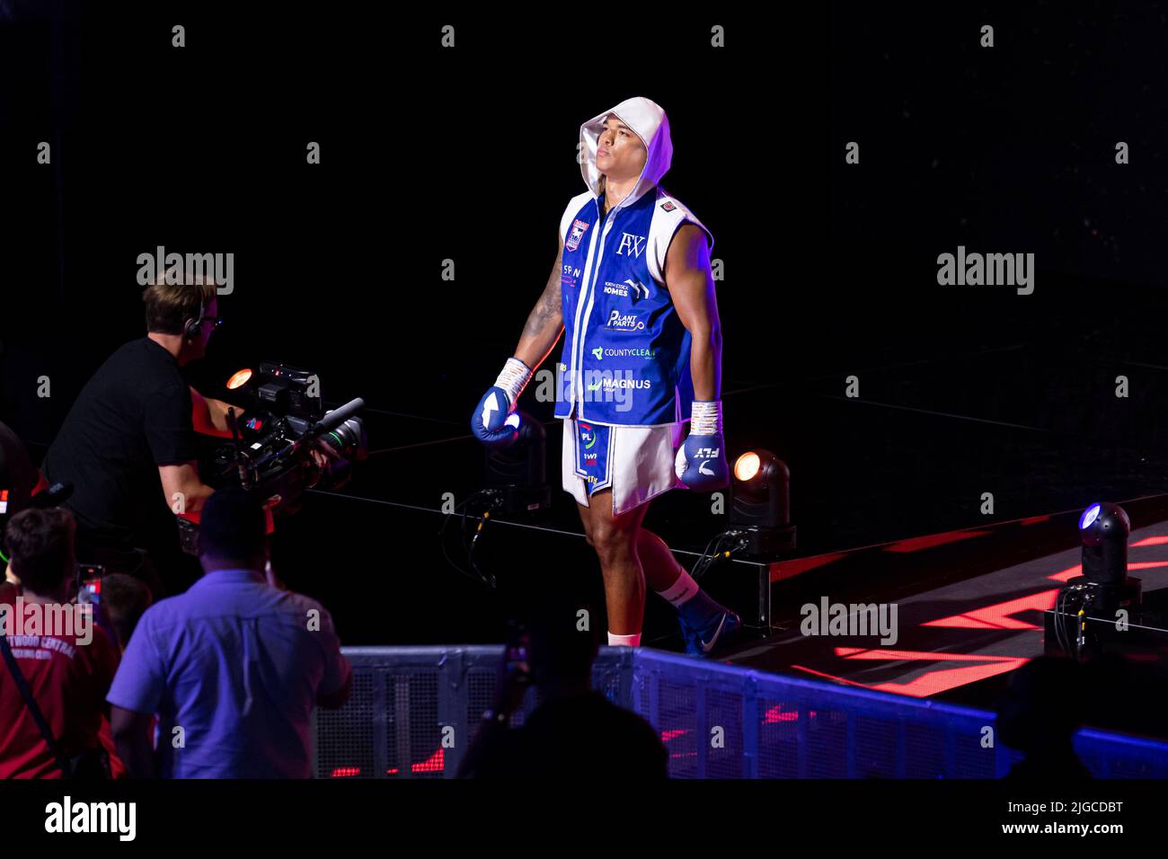 LONDON, UNITED KINGDOM. 09th Jul, 2022. Fabio Wardley vs Kingsley Ibeh - heavyweight Contest during under fight card of Chisora vs Fulev at The O2 Arena on Saturday, July 09, 2022 in LONDON UNITED KINGDOM. Credit: Taka G Wu/Alamy Live News Stock Photo