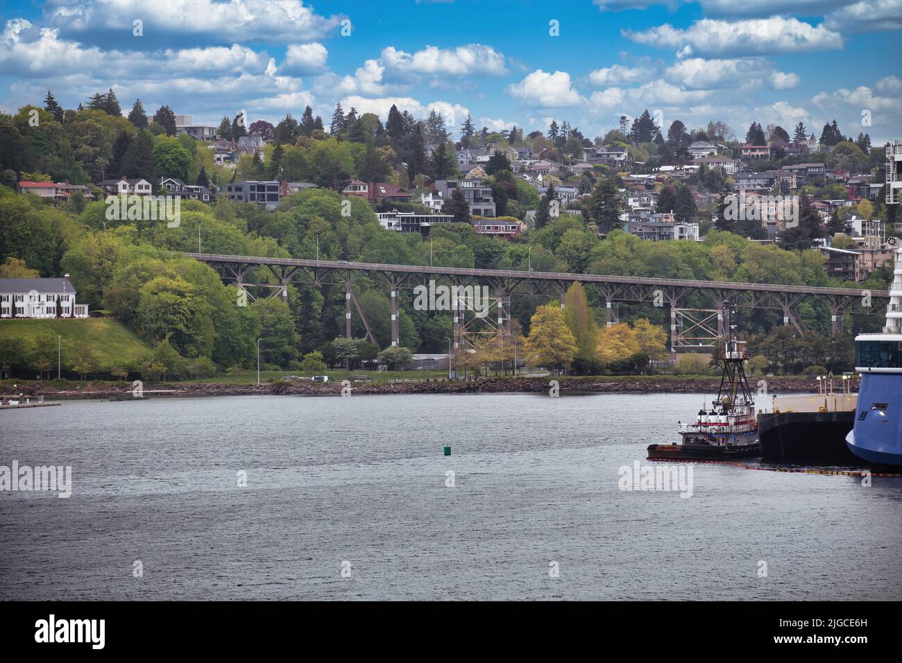 Houses up Queen Anne Hill in Seattle up to Kerry Park Stock Photo - Alamy
