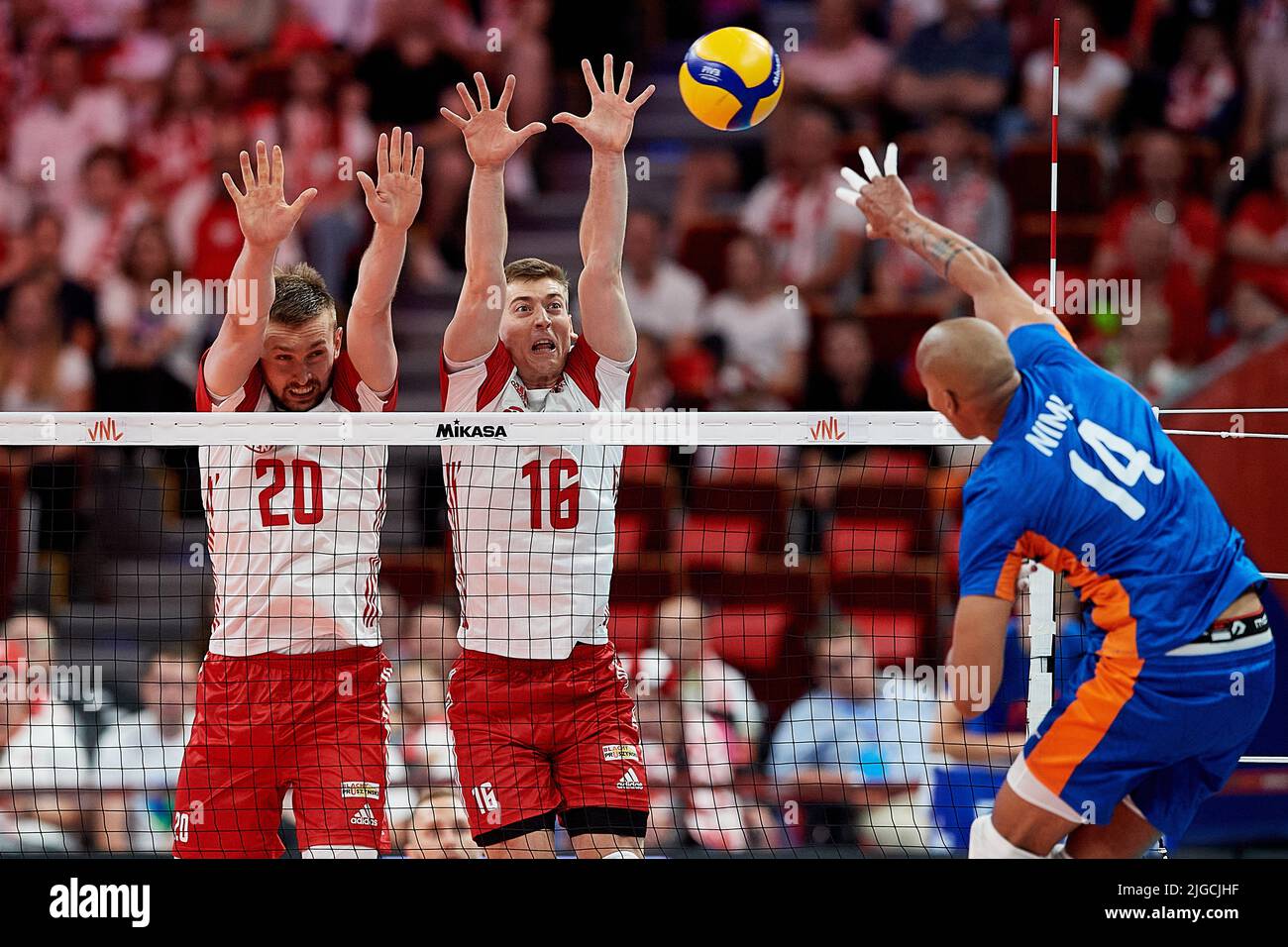 Gdansk, Poland. 09th July, 2022. Mateusz Bieniek (L) and Kamil Semeniuk (C) of Poland and Nimir Abdel-Aziz (R) of the Netherlands during the 2022 men's FIVB Volleyball Nations League match between Poland and the Netherlands in Gdansk, Poland, 09 July 2022. Credit: PAP/Alamy Live News Stock Photo