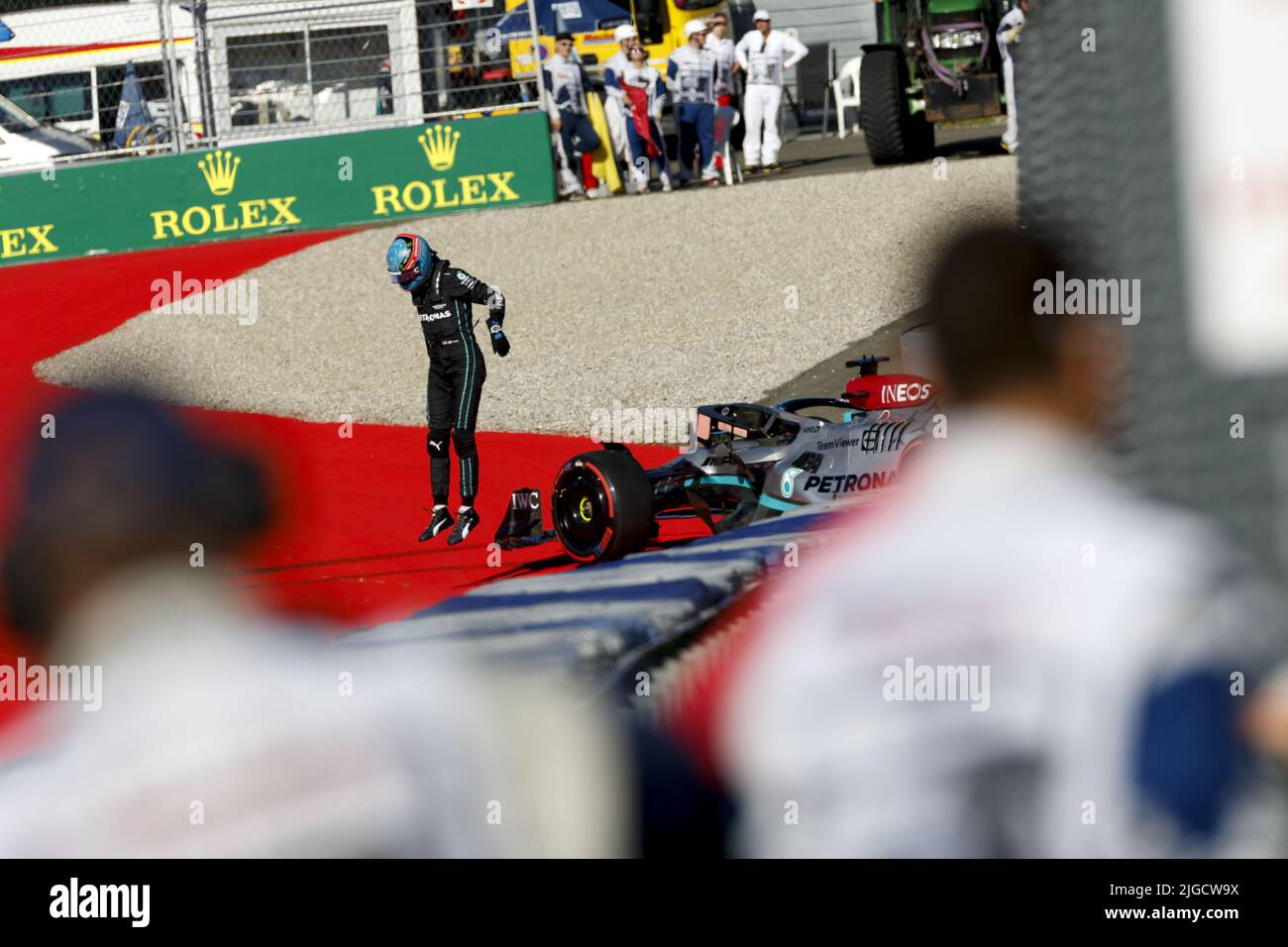 crash, accident, 63 RUSSELL (gbr), Mercedes AMG F1 Team W13