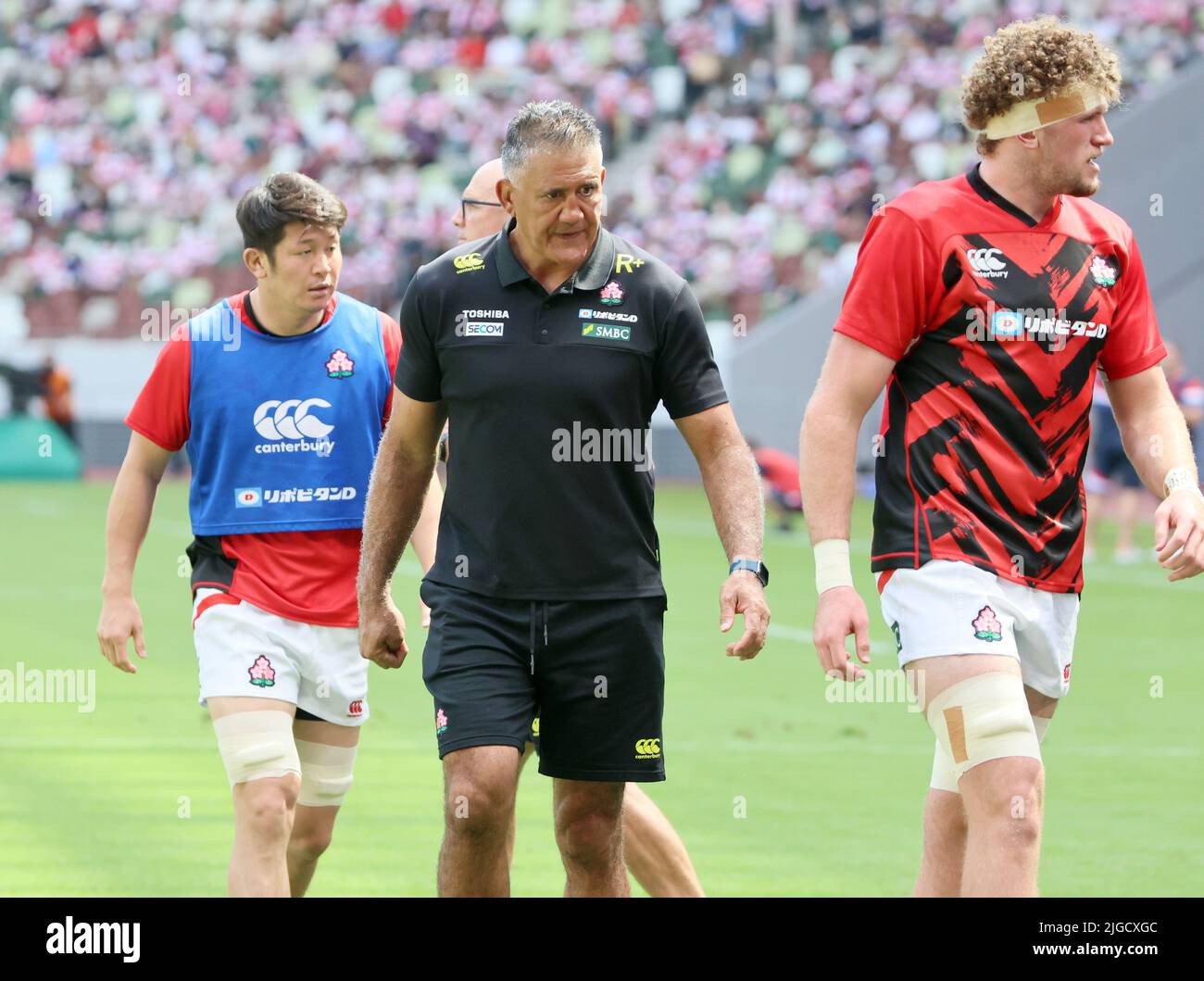 Tokyo, Japan. 9th July, 2022. Japan's head coach Jamie Joseph watches a warm up of platers before starting an international rugby test match between Japan and France at the national stadium in Tokyo on Saturday, July 9, 2022. World's number 2 ranked France defeated Japan 20-15. Credit: Yoshio Tsunoda/AFLO/Alamy Live News Stock Photo