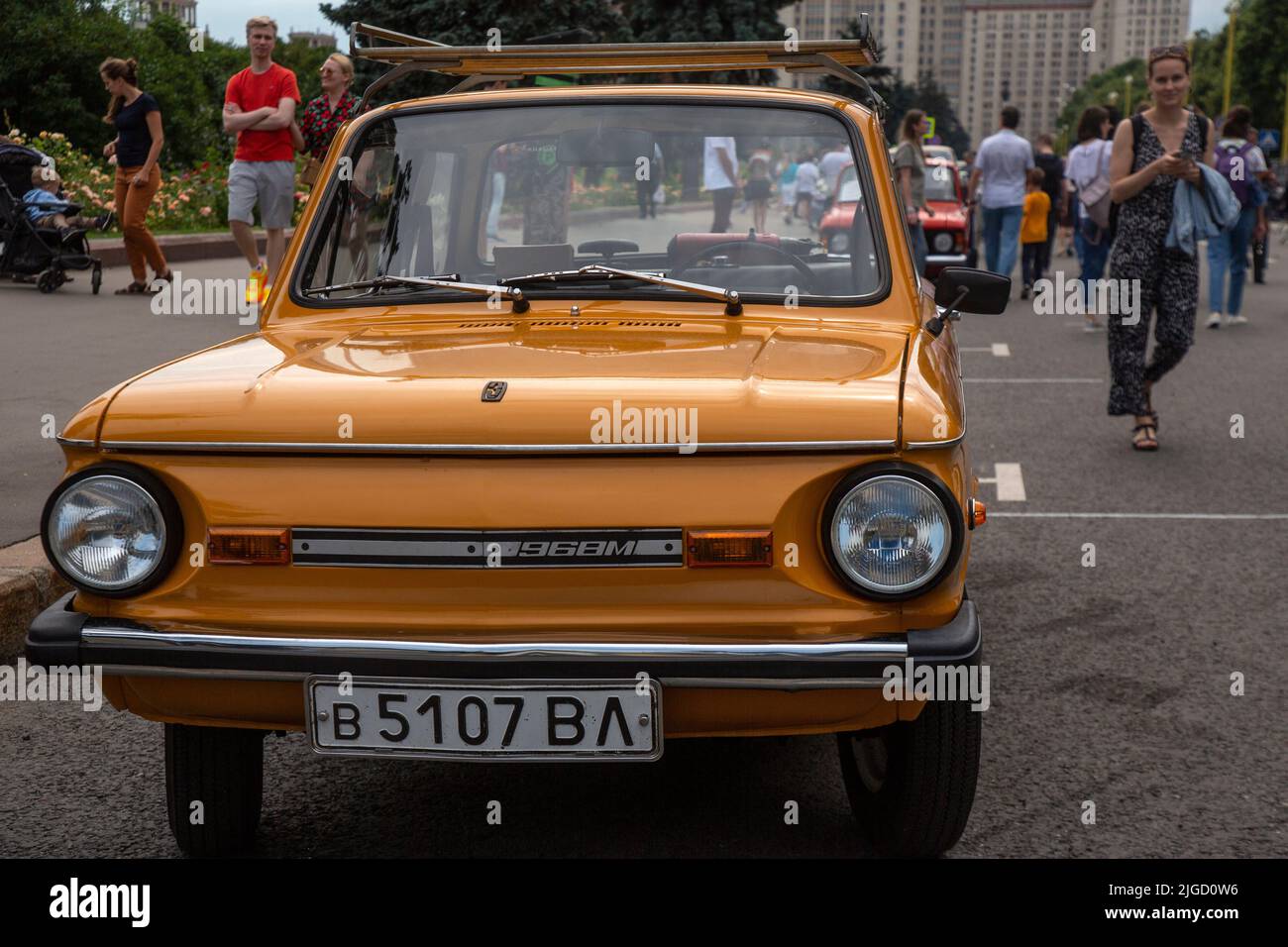 Moscow, Russia. 9th of July, 2022. Soviet series of rear-wheel-drive superminis car Zaporozhets ZAZ-968M is on display during a classic car festival on Moscow's Sparrow Hills on Moscow Transport Day, Russia. Nikolay Vinokurov/Alamy Live News Stock Photo