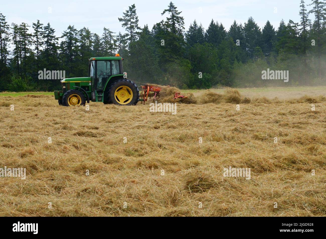 Horse mower hi-res stock photography and images - Page 2 - Alamy