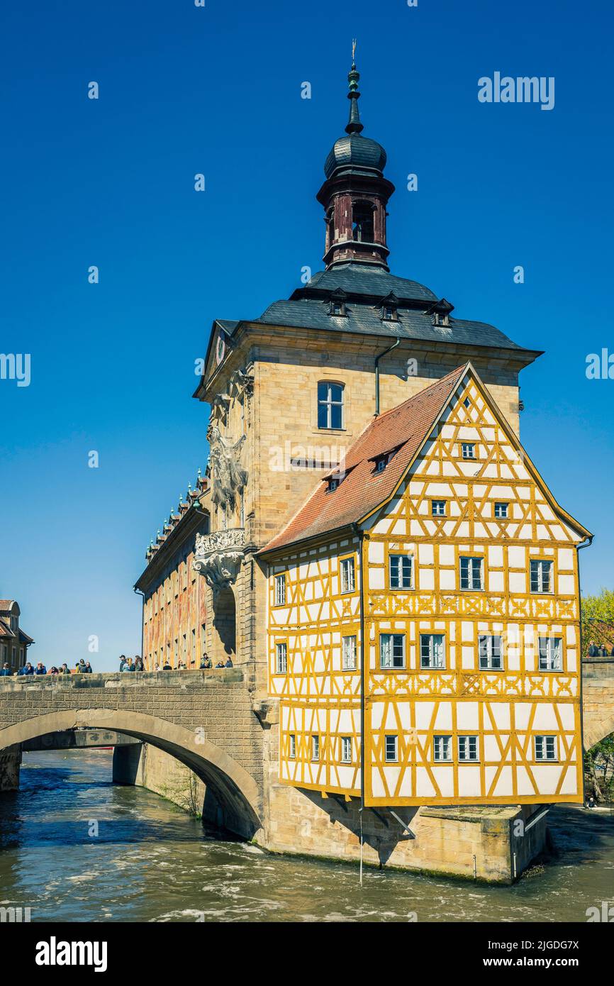 the-famous-old-town-hall-in-bamberg-germany-under-a-clear-blue-sky
