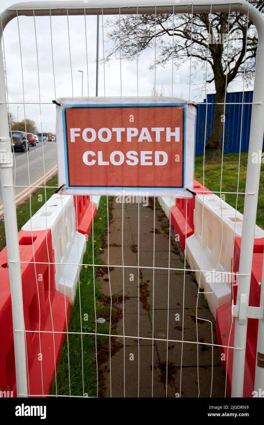 footpath closed temporary sign due to construction work kirkby liverpool uk Stock Photo