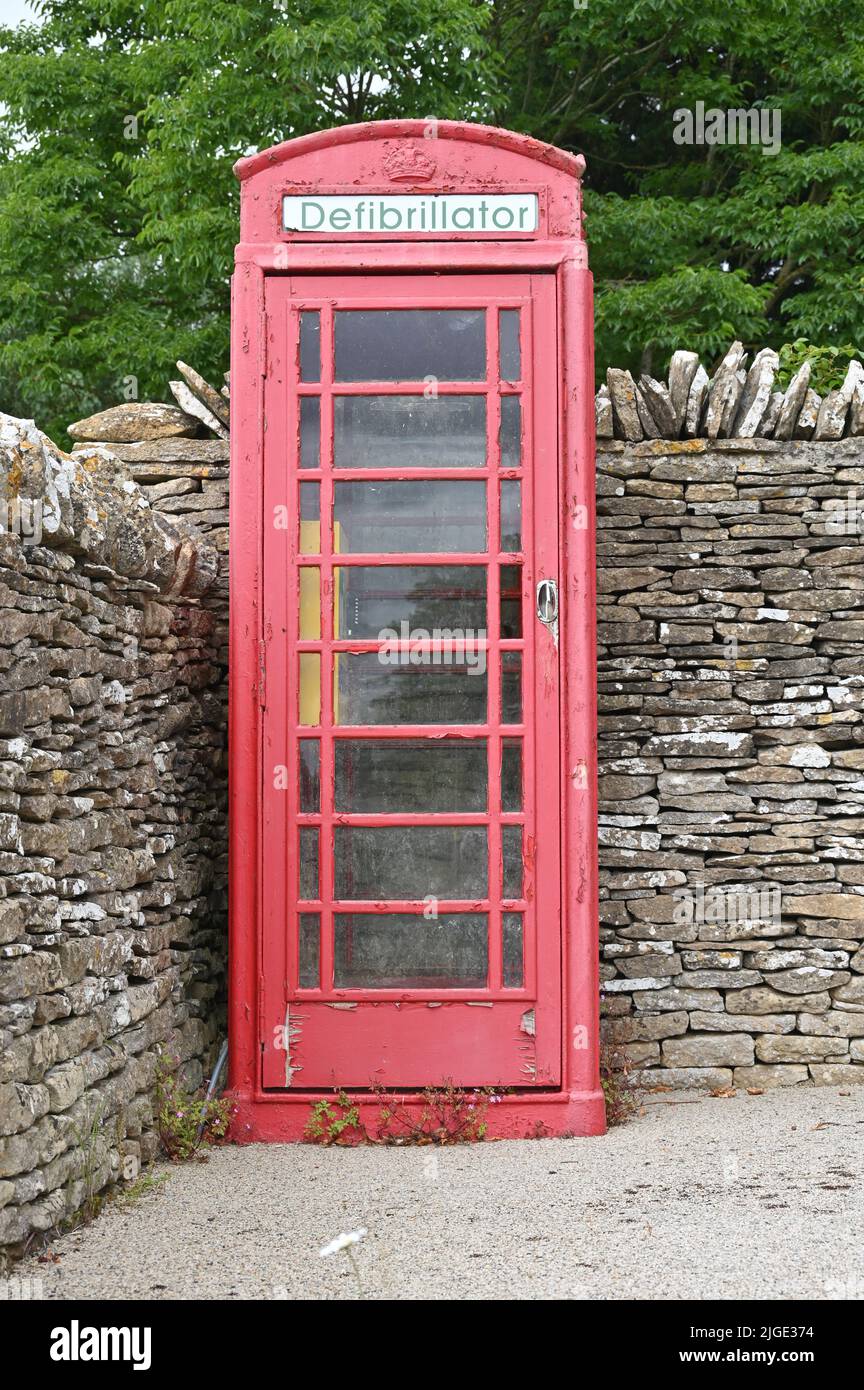 The village defibrillator in the Gloucestershire village of Condicote can be found in an old disused telephone kiosk Stock Photo