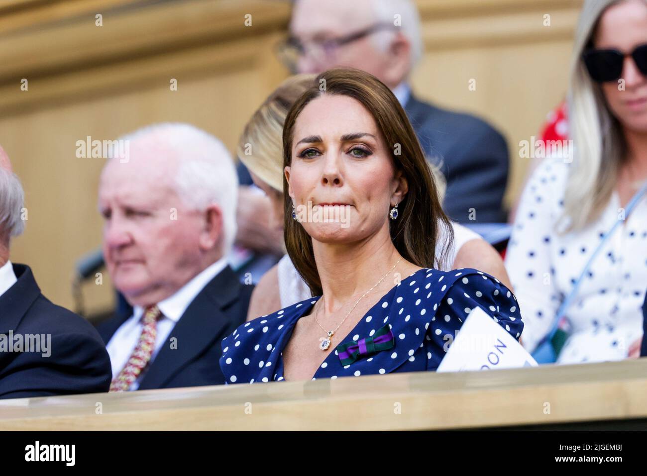 London, UK, 10th July 2022: HRH Catherine, Duchess of Cambridge, during the men´s final at the 2022 Wimbledon Championships at the All England Lawn Tennis and Croquet Club in London. Credit: Frank Molter/Alamy Live news Stock Photo