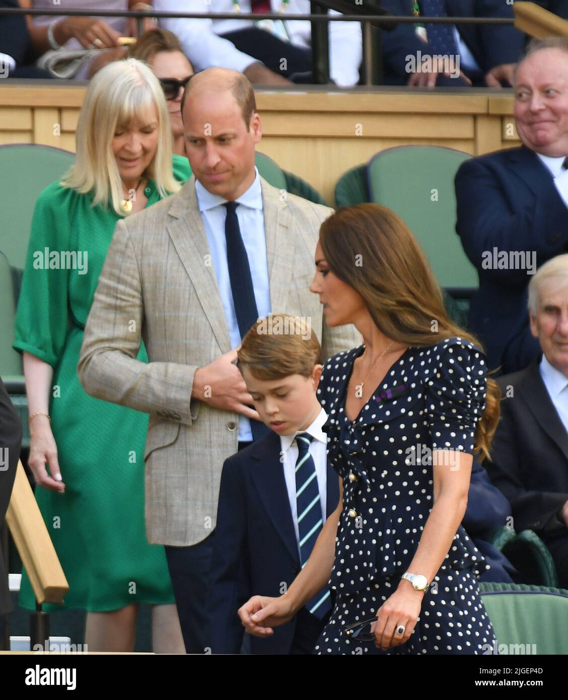 London, Gbr. 10th July, 2022. London Wimbledon Championships Day 10/07/2022 Novak Djokovic (SRB) plays Nick Kyrgios (AUS) in Mens Singles Final watched by Duke and Duchess of Cambridge and Prince George Credit: Roger Parker/Alamy Live News Stock Photo