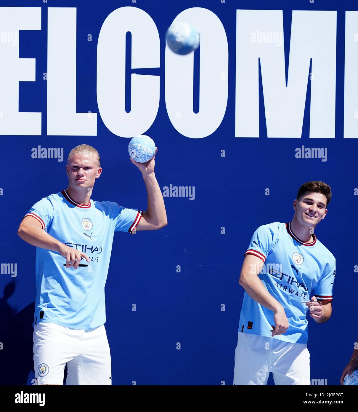 New Manchester City signings, Erling Haaland (left) and Julian Alvarez