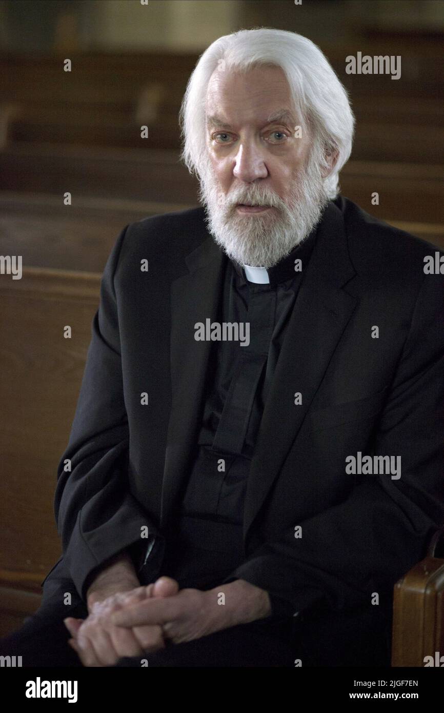 DONALD SUTHERLAND, THE CALLING, 2014 Stock Photo - Alamy