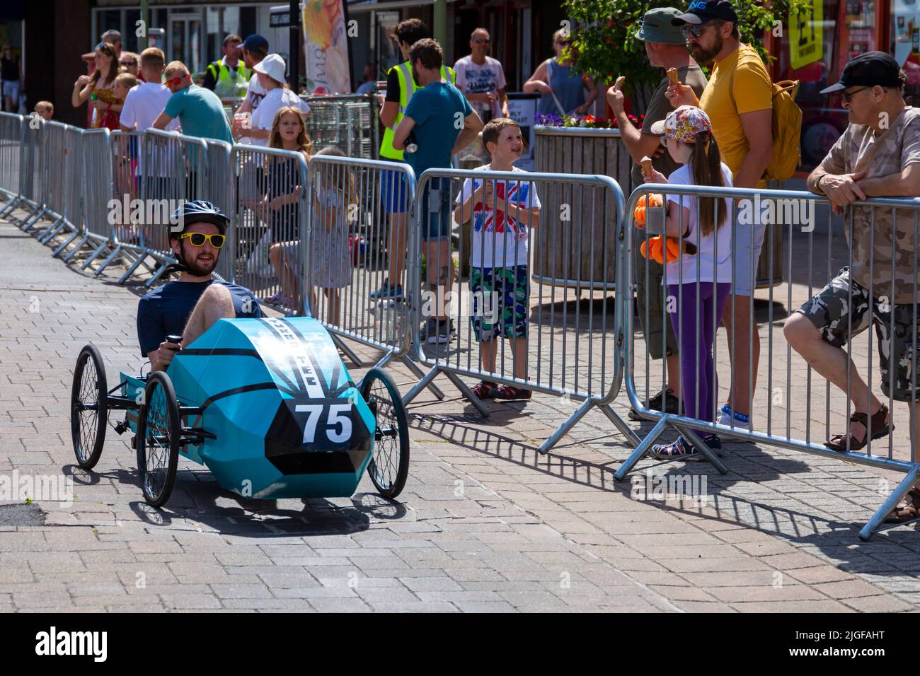 Pedal car racing hires stock photography and images Alamy