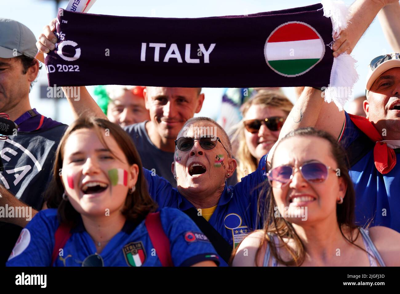 Italian fans ahead of the UEFA Women's Euro 2022 Group D match at