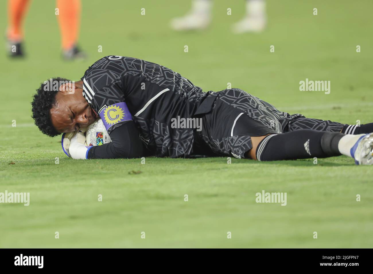 Orlando, FL:  Orlando City goalkeeper Pedro Gallese (1) came up with a big safe in the last seconds of the game which secured the win for the Lions du Stock Photo