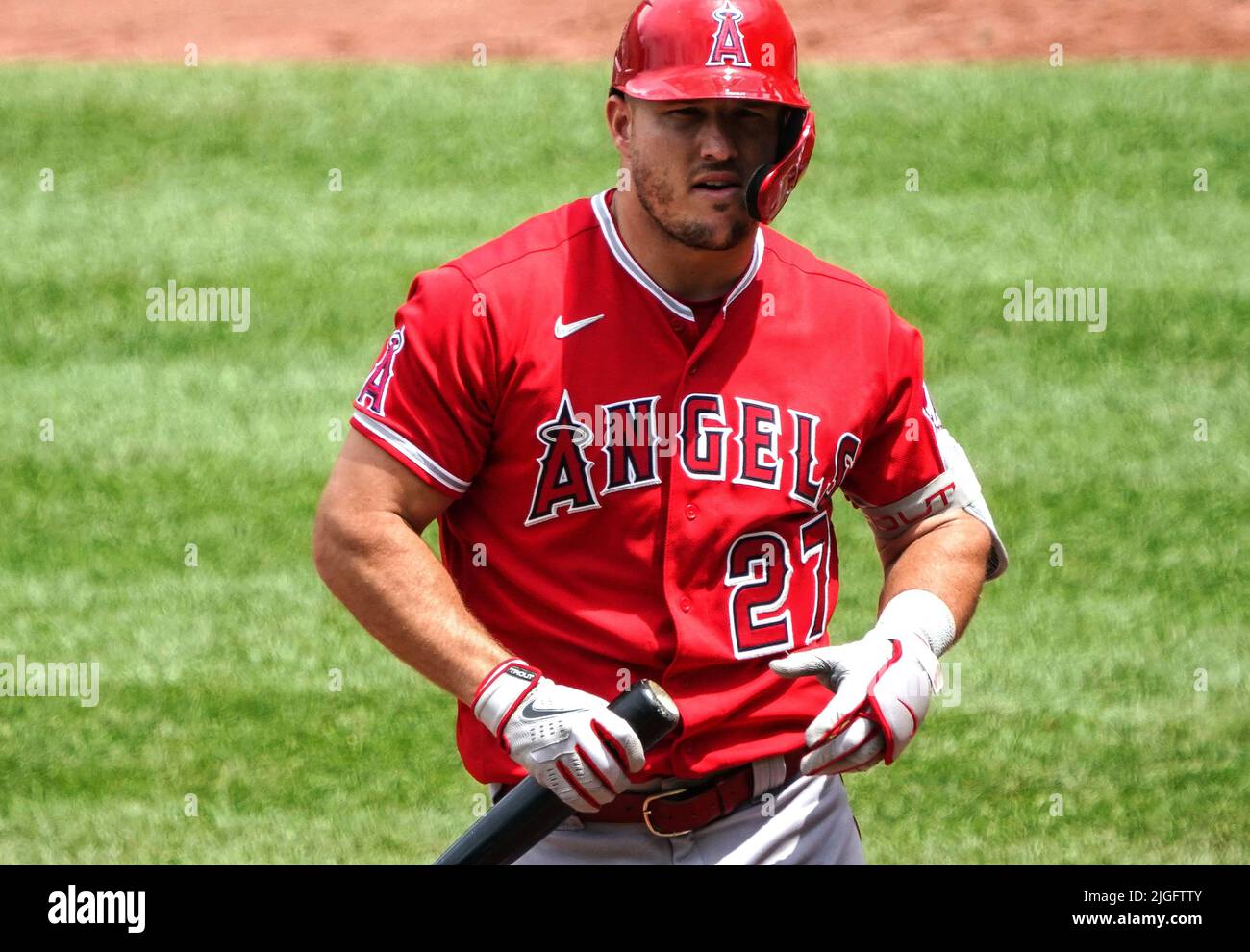 27 MIKE TROUT Los Angeles Angels of Anaheim MLB OF Red Mint